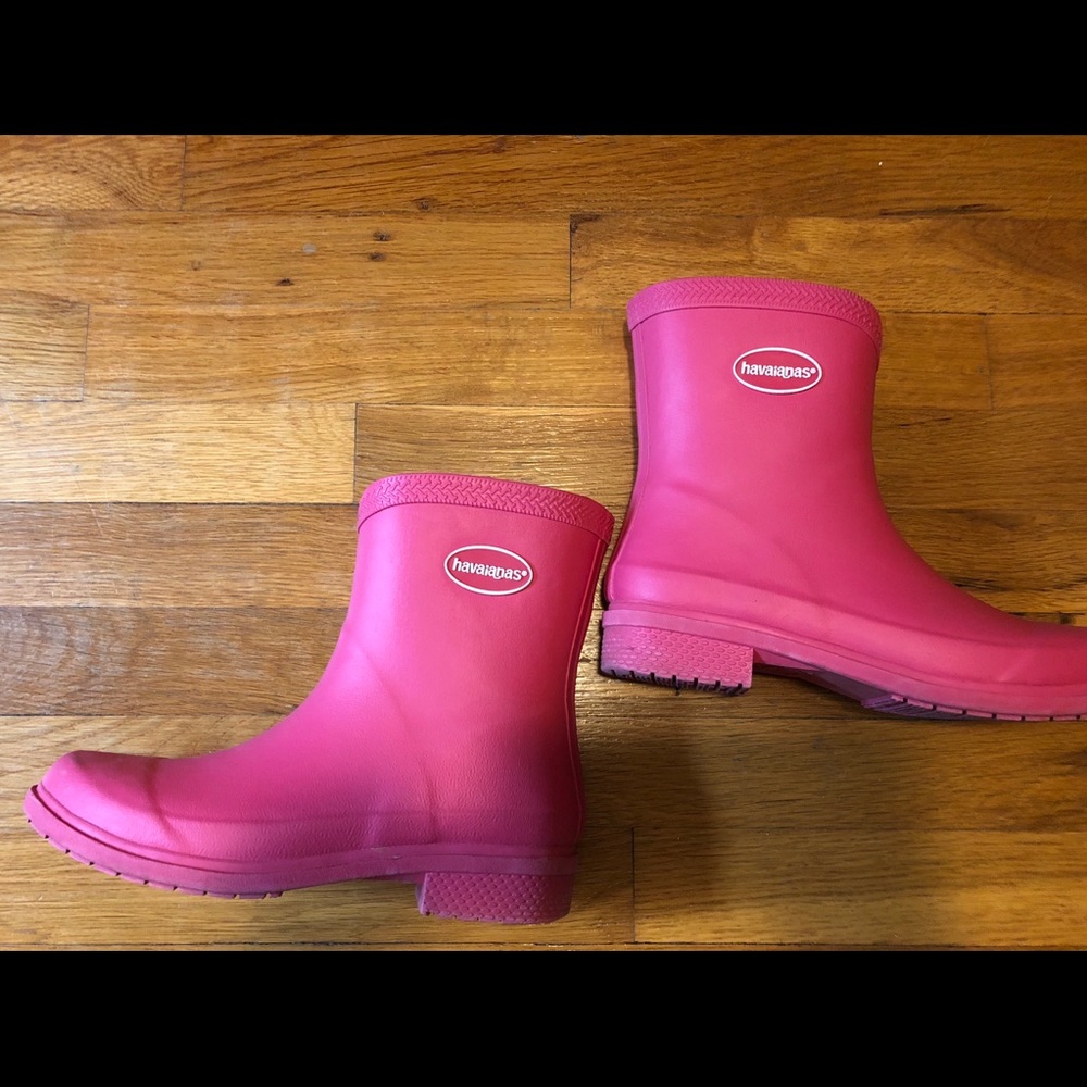 Havaianas rain boots